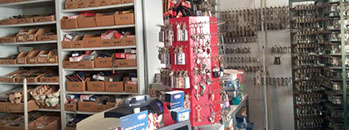 Fenstertechnik, Türsicherheit, Schließanlagen und Auto-Ersatzschlüssel gehören zum Angebot von Schlüsseldienst Kunze