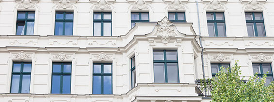 saniertes Glasdach in alter Fabrikhalle