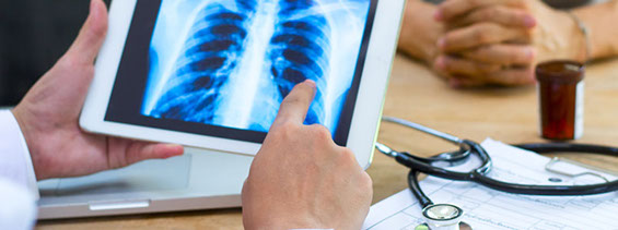 Die Digitalisierung von Röntgenbildern wird von der Firma IKS-Files Obertshausen angeboten. 