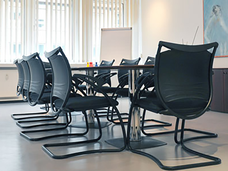 Mit der Sprachschule Eifert in Frankfurt Englisch lernen in Kleingruppen in modernen Schulungsräumen